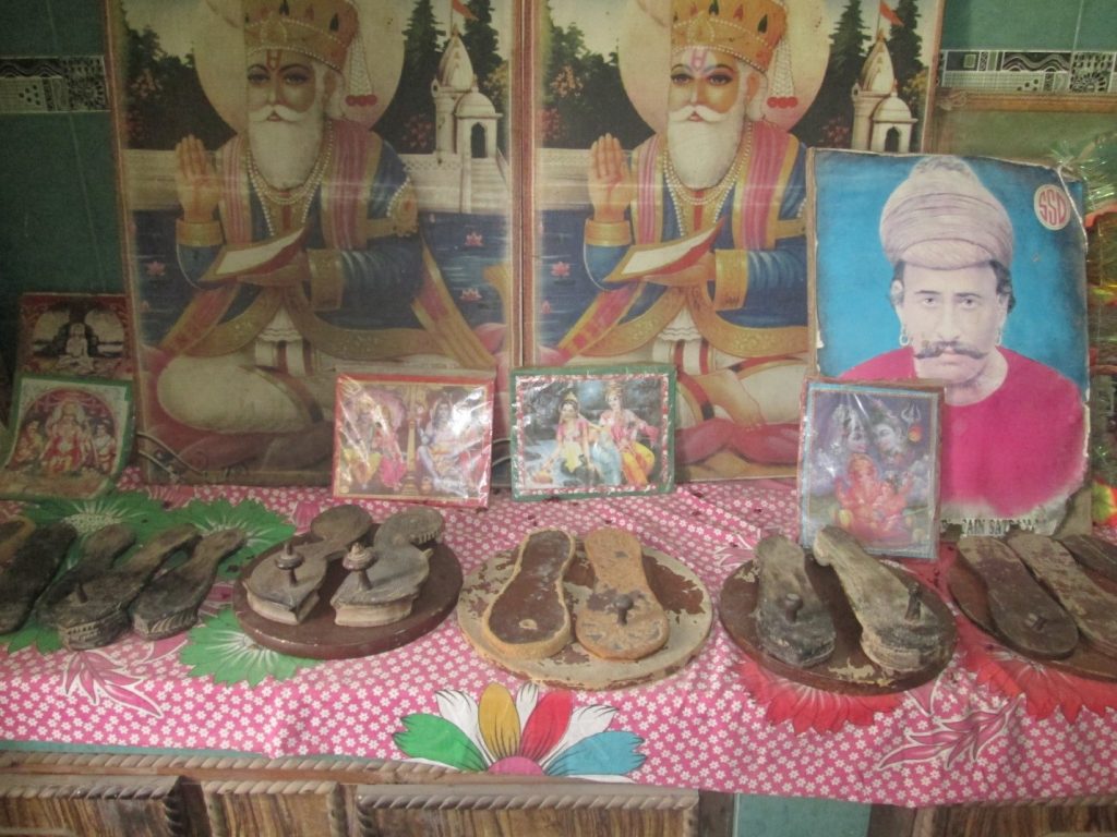 Ancient Charan Padukas preseved in Samadhi at Darbar Sahib Halani