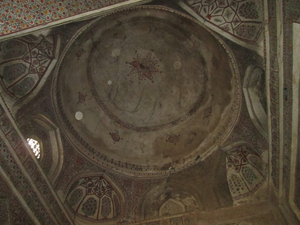 Interior dome view of tomb (Structure for male burials) with dying floral frescos
