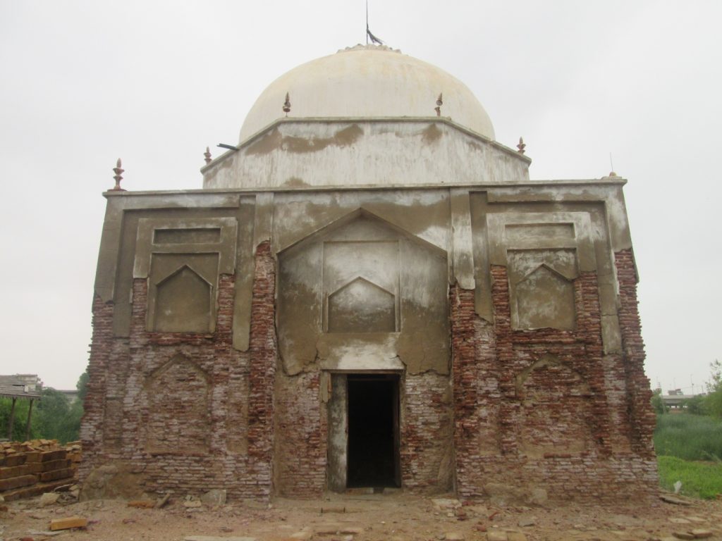 Tomb of Mai Chagli and Malik Izzat Khan Burfat